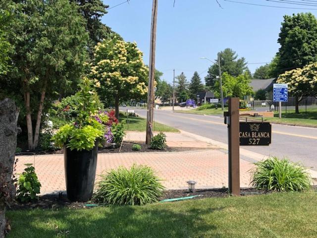 Casa Blanca Boutique Bed & Breakfast Niagara-on-the-Lake Екстер'єр фото