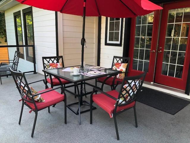 Casa Blanca Boutique Bed & Breakfast Niagara-on-the-Lake Екстер'єр фото