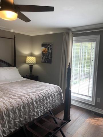Casa Blanca Boutique Bed & Breakfast Niagara-on-the-Lake Екстер'єр фото