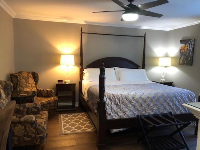 Casa Blanca Boutique Bed & Breakfast Niagara-on-the-Lake Екстер'єр фото